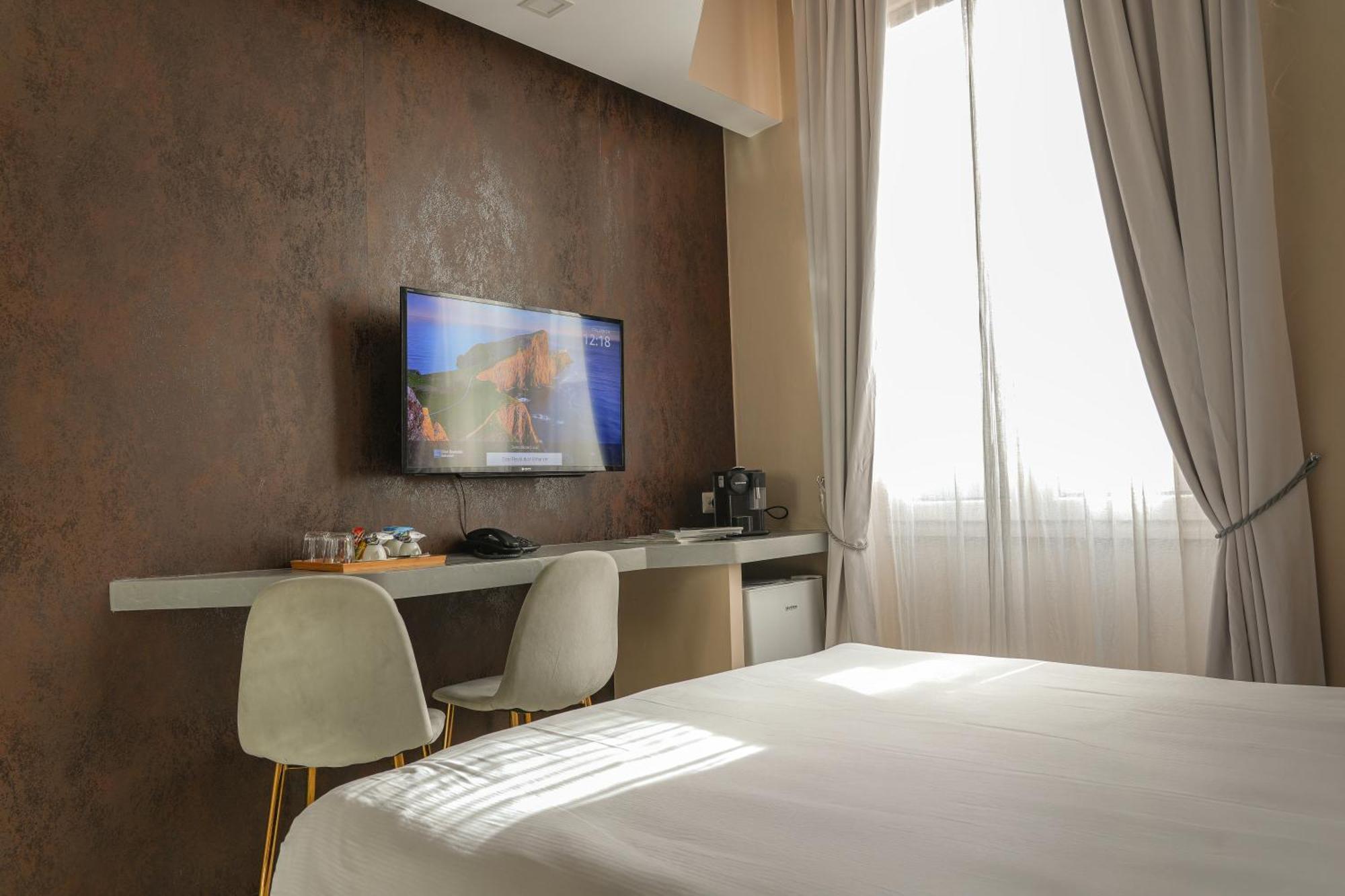 Corso Boutique Luxury Rooms Roma Esterno foto