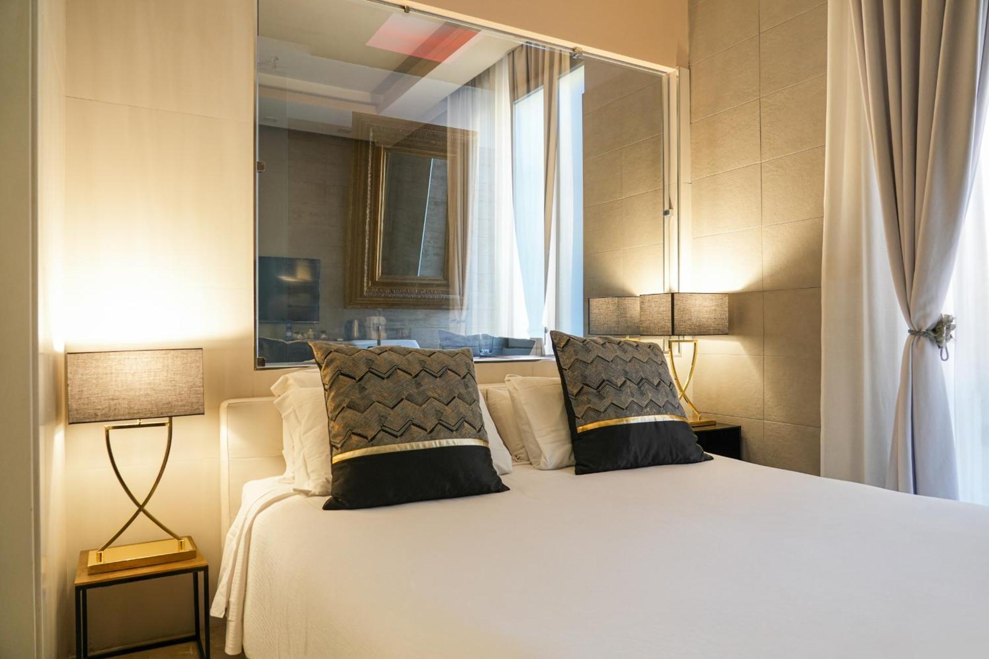 Corso Boutique Luxury Rooms Roma Esterno foto
